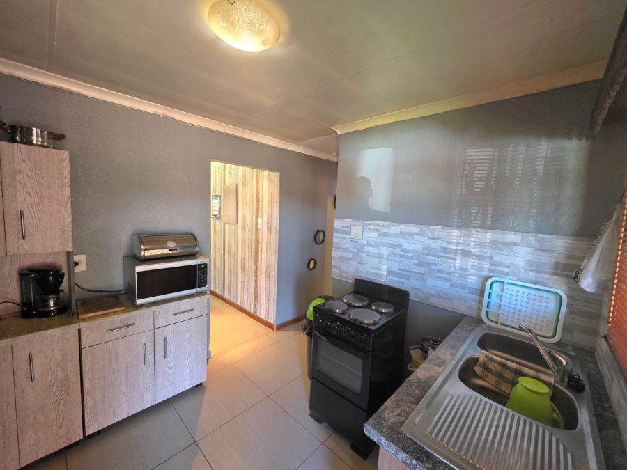 3 Bedroom Property for Sale in Bohlokong Free State